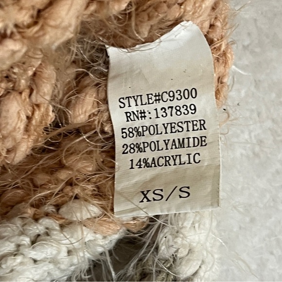 Altar'd State Women Sweater Cream Gray Striped Color Block Pullover Eyelash XS/S - Picture 5 of 9